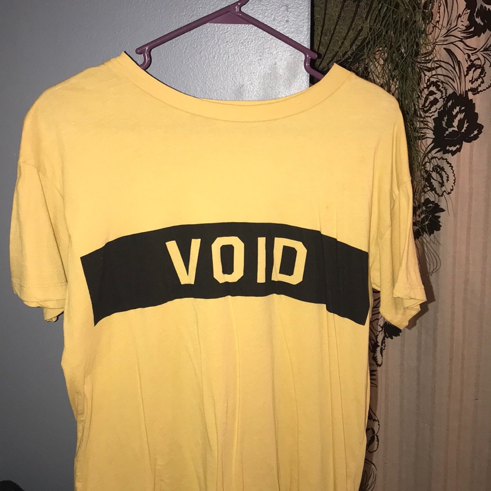 T-shirt “Void”